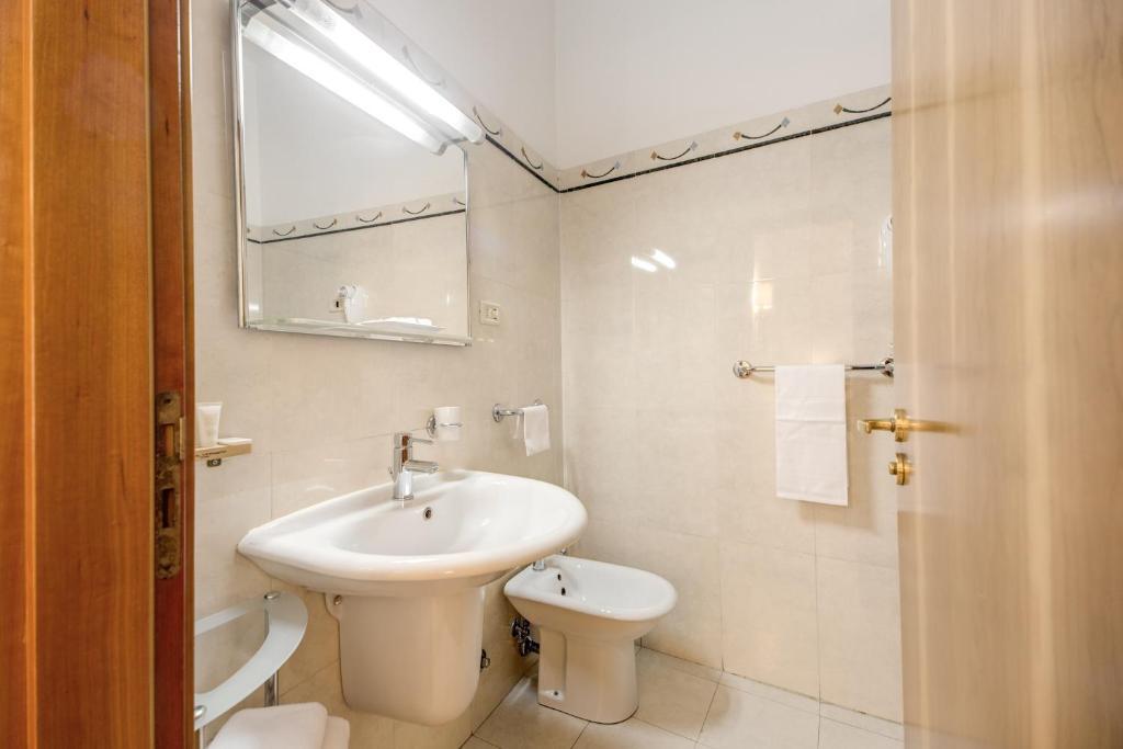 Hotel Gea Di Vulcano Róma Szoba fotó