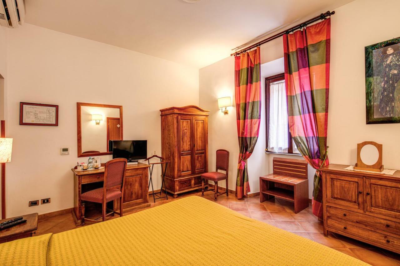 Hotel Gea Di Vulcano Róma Kültér fotó