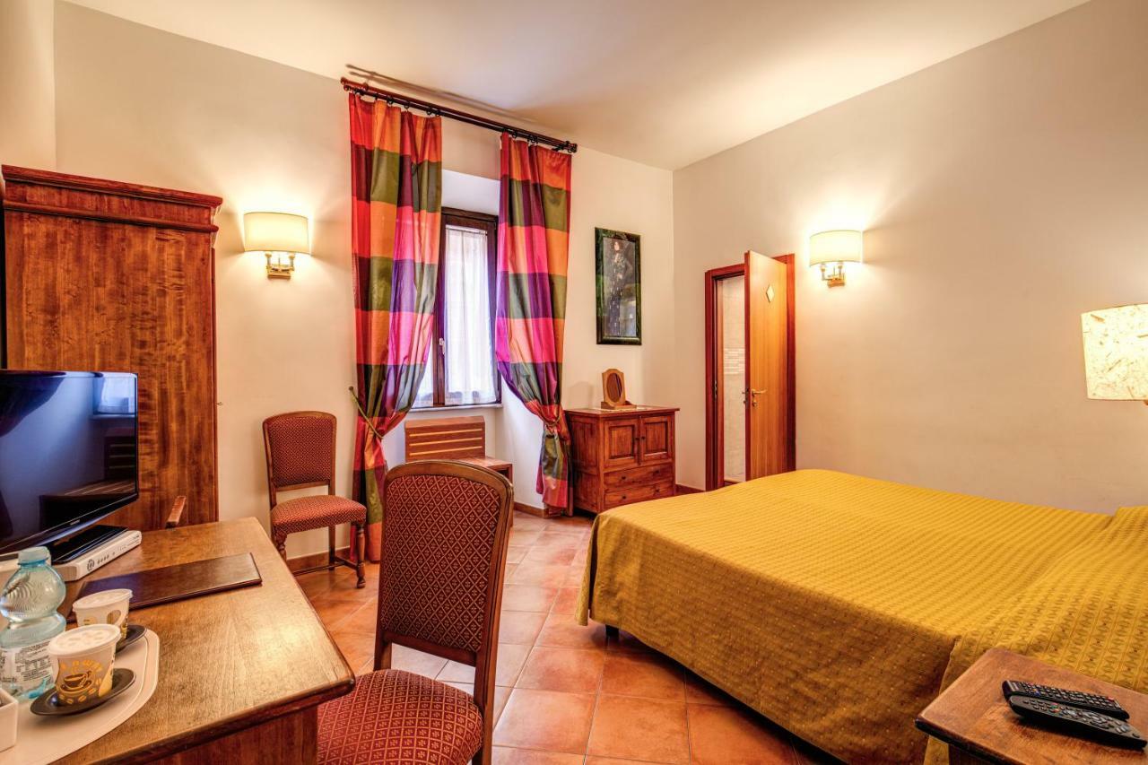 Hotel Gea Di Vulcano Róma Kültér fotó